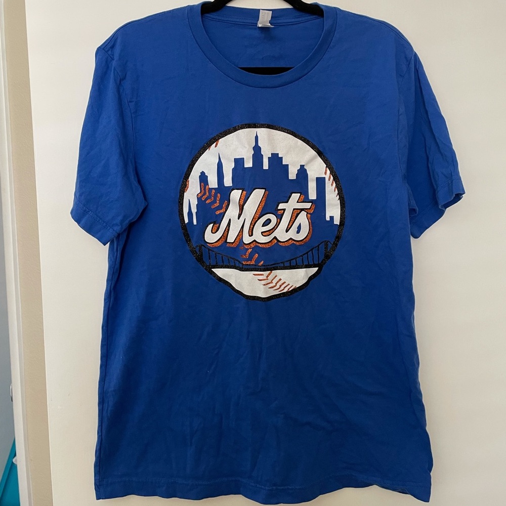 Blue Women’s large New York Mets Tee Shirt